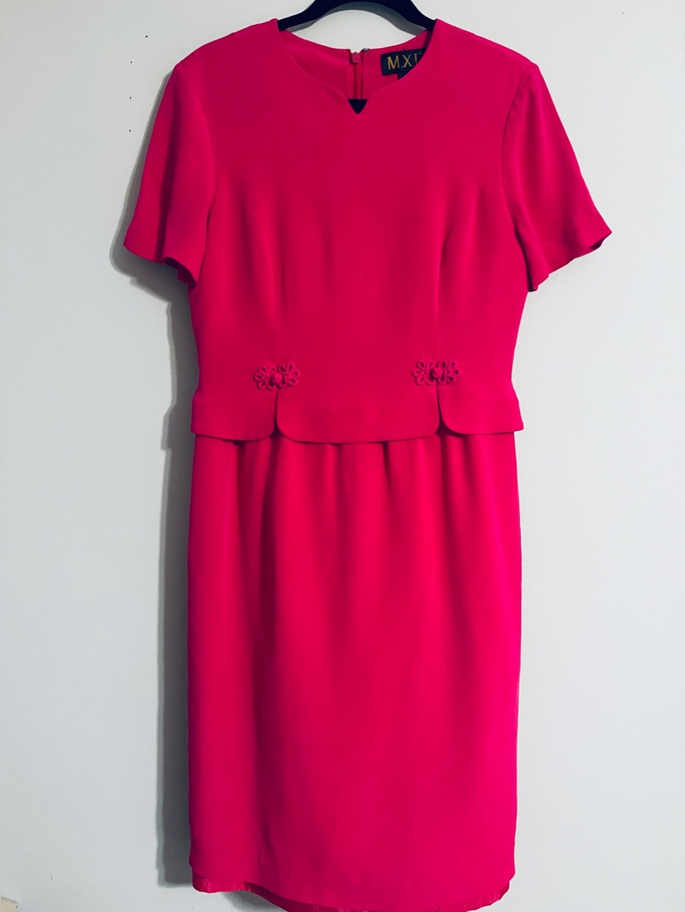 Vintage MXI 100% Silk Hot Pink Peplum Midi Sheath Dress Sz 8 Cocktail Career